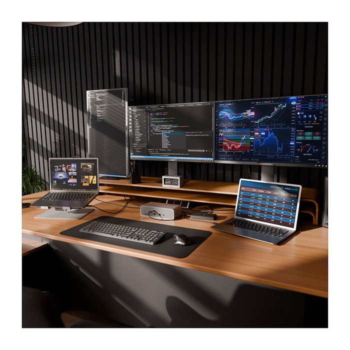 Targus DOCK230EUZ Thunderbolt 5 Triple Video Doc