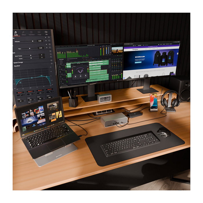 Targus DOCK230EUZ Thunderbolt 5 Triple Video Doc
