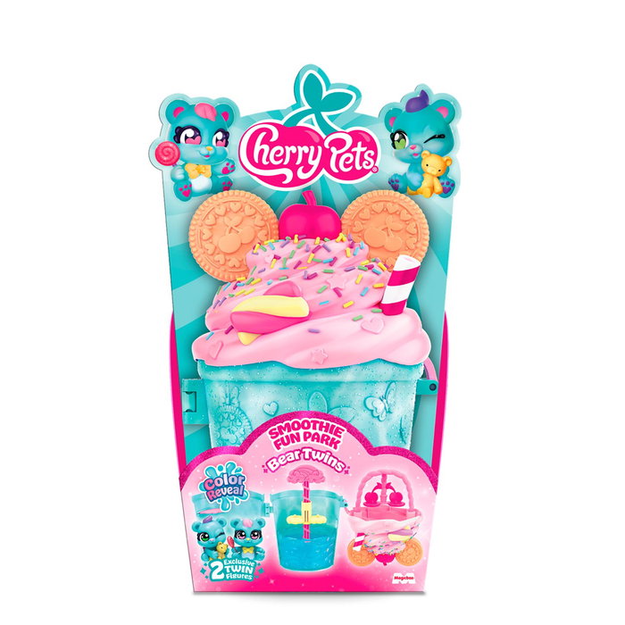 Magic Box Smoothie Fun Parks Bear Twins con tres áreas de juego. Incluye 2 Figuras Cherry Pets. Dimensiones 18,5x20x10,6 cm
