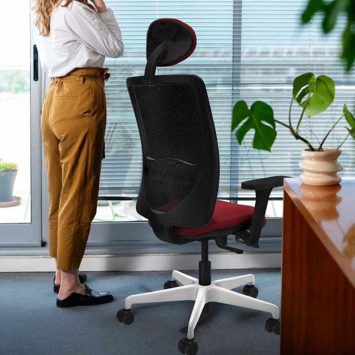 PIQUERAS Y CRESPO Silla de oficina Zulema con mecanismo Sincro/Traslack, Crema y Blanco PIQUERAS Y CRESPO Silla de oficina Zulema con mecanismo Sincro/Traslack, Crema y Blanco