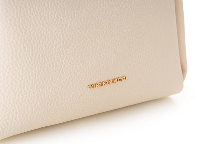 Vince Camuto Bolso Trieste Beige en Piel de Polivinilo Elegante y Versátil para Mujer Vince Camuto Bolso Trieste Beige en Piel de Polivinilo Elegante y Versátil para Mujer