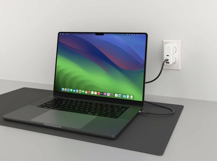 Hyper HyperJuice 240W Cable USB-C a USB-C de Silicona (1m), Negro