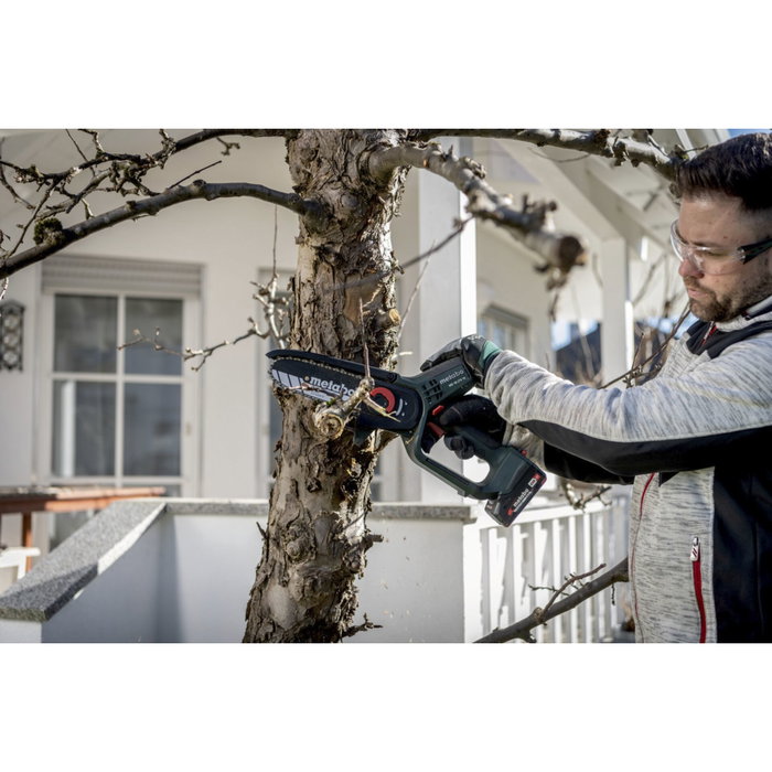Metabo MS 18 LTX 15 con batería de 2,0 Ah Metabo MS 18 LTX 15 con batería de 2,0 Ah