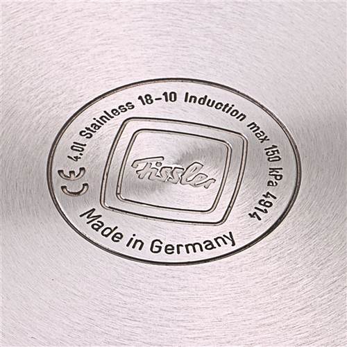 Fissler Pure Profi Cacerola de 24 cm con tapa de metal - Acero inoxidable reciclado - Ref 08612424000/0