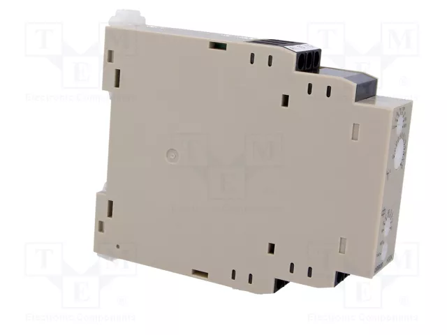 OMRON H3DK-M2 Relé de tiempo DPDT 250VAC/5A 24-240VAC/DC