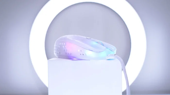 CHERRY XTRFY MZ1 Ratón Gaming Ambidextro Óptico 16000 DPI RGB Blanco Cable USB 1.8 m