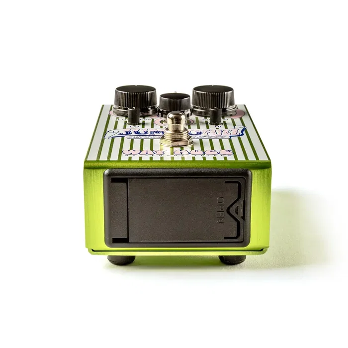 WAYHUGE Jumbo Fuzz Swollen Pickle XXX Pedal de Aniversario, Controles de Tono Hi y Lo, Interruptor de Compresión, Saturación de Alta Ganancia