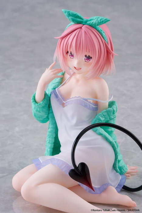 Taito Prize Figura Desktop Cute Momo (Roomwear Ver.)
