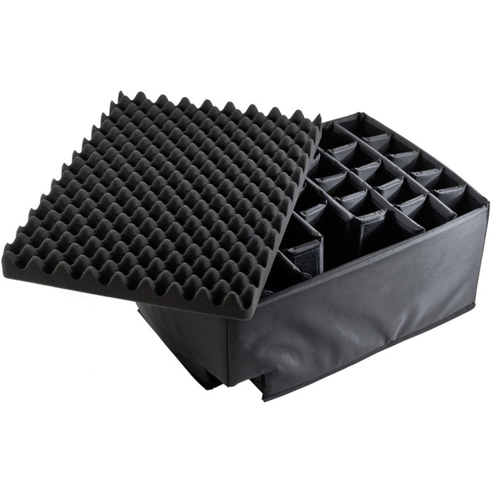 B&W Outdoor Case Type 6800 con sistema de divisores Negro