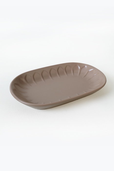 Hermia X00017601 Juego de Platos de Gres Cerámico Beige 25x15cm (2 Piezas) Duraderos y Elegantes para Comidas Diarias y Especiales