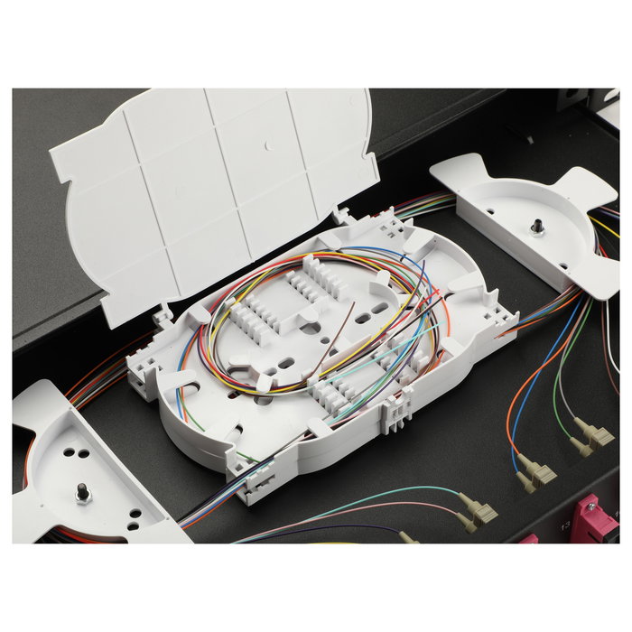 EQUIP Caja de empalme de fibra óptica 12-Port SC-Duplex OM4 1U