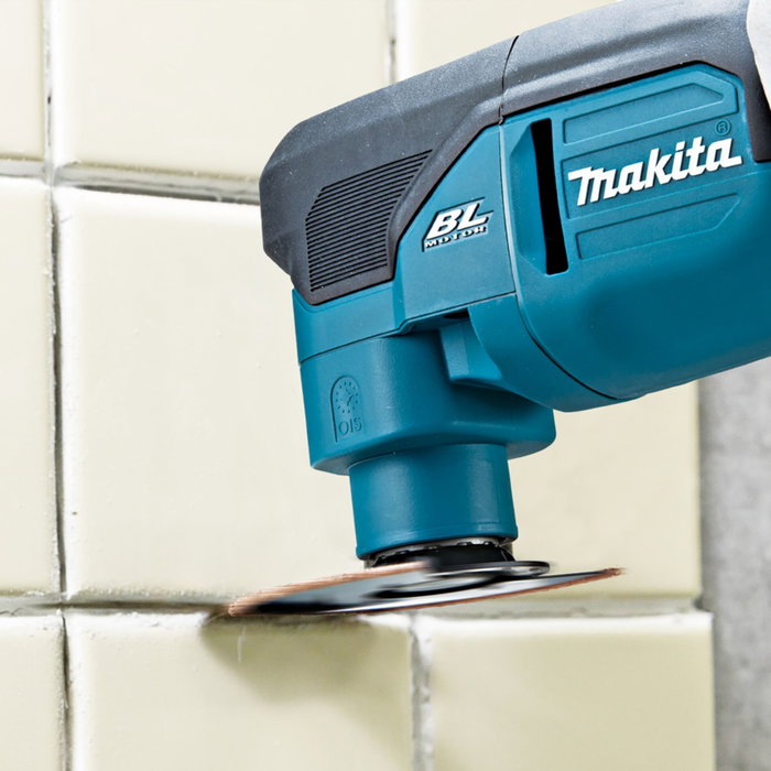 Makita DTM53RTJX1 Herramienta Multifunción Inalámbrica con 2 Baterías BL1850B