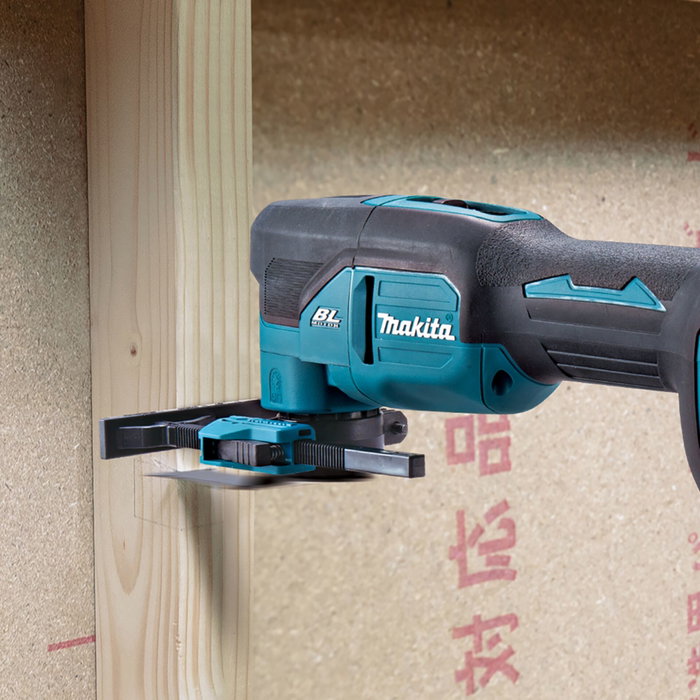 Makita DTM53RTJX1 Herramienta Multifunción Inalámbrica con 2 Baterías BL1850B