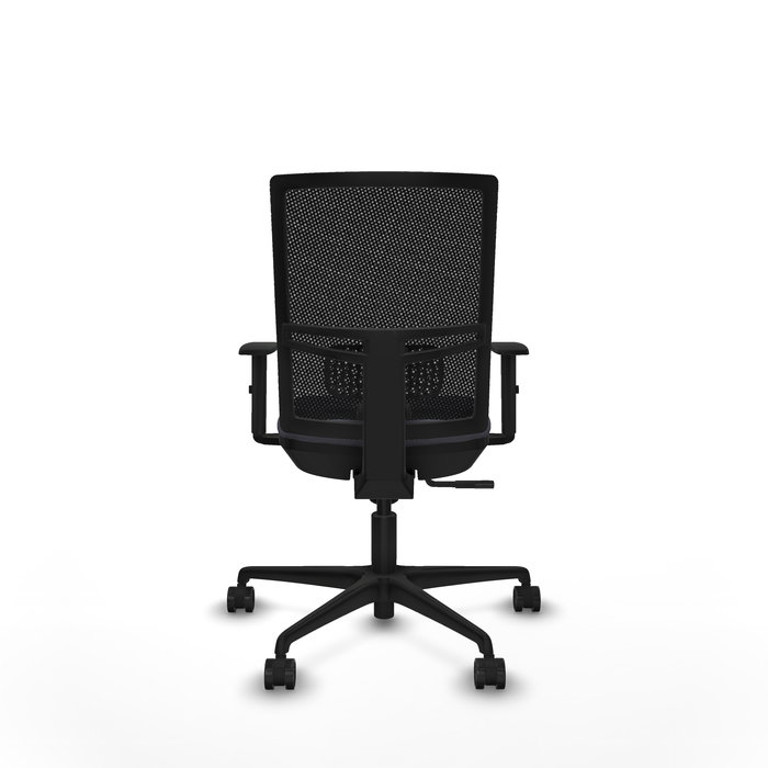 Silla de oficina Yunquera con mecanismo Sincro tapizada con Tela color Gris oscuro y malla color Negro. Equipada con lumbar 1D, Brazos 1D y Ruedas 65mm nailon