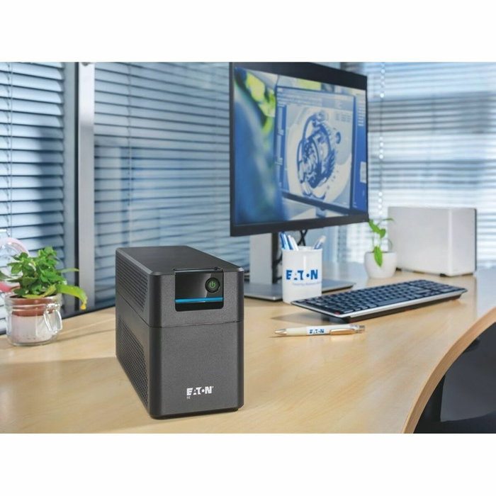 Eaton 5E Gen2 900 USB 0,9 kVA 480 W con 4 salidas AC
