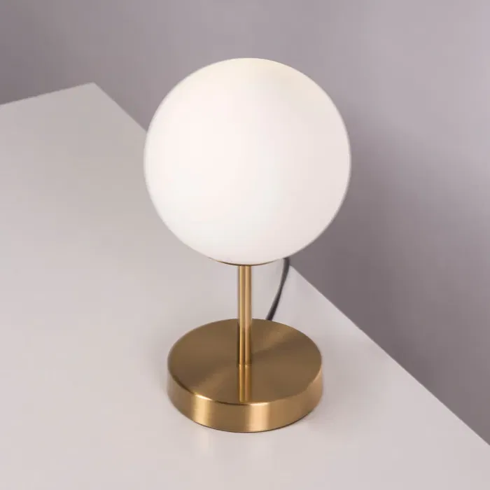 Lámpara de Mesa Metal y Cristal Garoua SKD-T1016