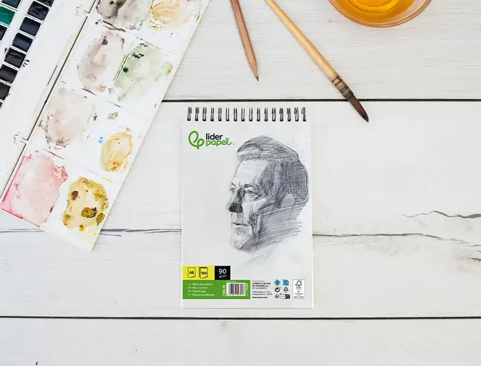 Liderpapel Bloc de Dibujo para Bocetos A6 105x148 mm, 100 Hojas 90 g, Papel sin Recuadro, Espiral