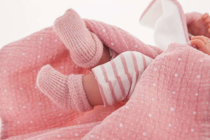 Antonio Juan - Muñeca recién nacida Baby Toneta con mantita y lazo, cuerpo vinilo, 33 cm, incluye diadema, chupete, ropa y manta