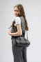 Lucky Bees Bolso 1233 - Gris, Negro, Bolso de Mano de Piel de Polivinilo Elegante y Versátil con un Bolsillo Interior