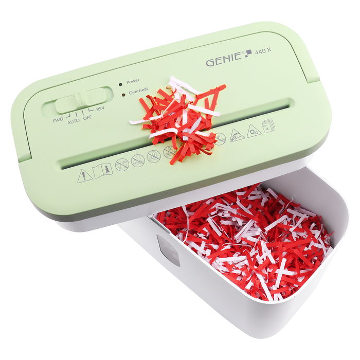 GENIE 440 X GR Destructora de documentos, corte cruzado 4x38 mm (P-4), 8 L, 4 hojas A4, 1800 mm/min, botones, color blanco y verde GENIE 440 X GR Destructora de documentos, corte cruzado 4x38 mm (P-4), 8 L, 4 hojas A4, 1800 mm/min, botones, color blanco y verde