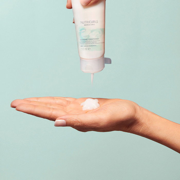 Wella Professionals Nutricurls Acondicionador Desenredante para Cabello Rizado y Ondulado 250 ml