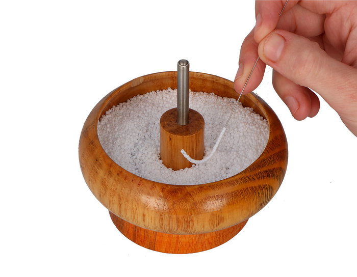 Innspiro Molinillo de madera para enhebrar abalorios 11x6.8cm