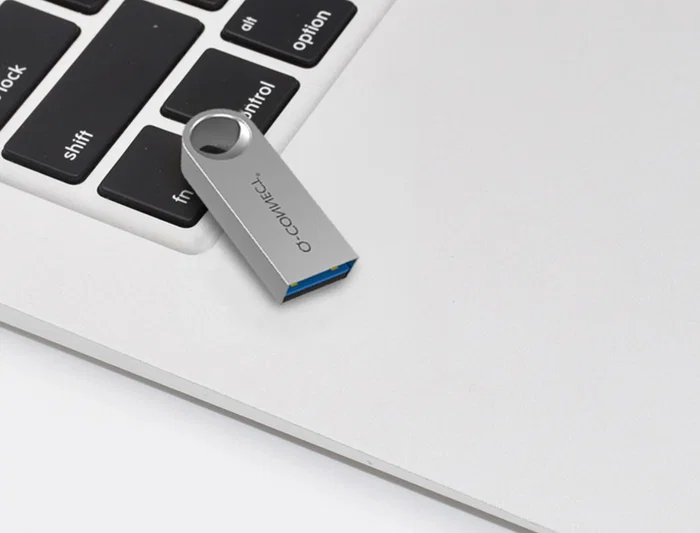 Q-connect Memoria USB Flash Premium 16 GB 3.0 Plateado Alta Resistencia