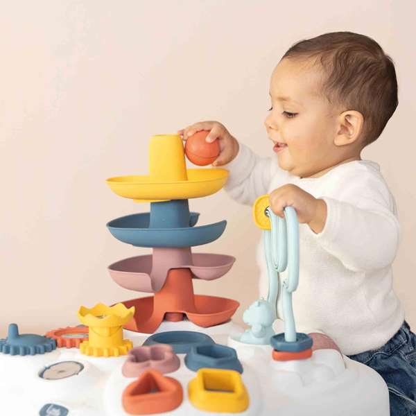 Smoby Little - Mesa de Actividades con Ábaco, 3 Engranajes, Rampa para Pelotas, Rodillo y Espejo, Juguete Educativo para Niños +1 Año