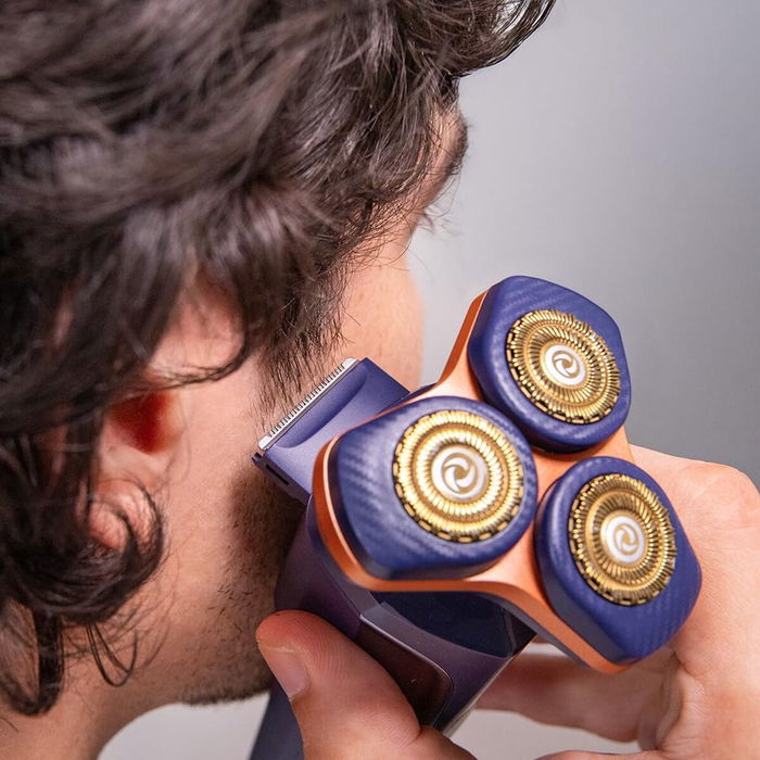 Cecotec Afeitadora Eléctrica PrecisionCare Aluminium LED, titanio, 2 velocidades, 2h batería