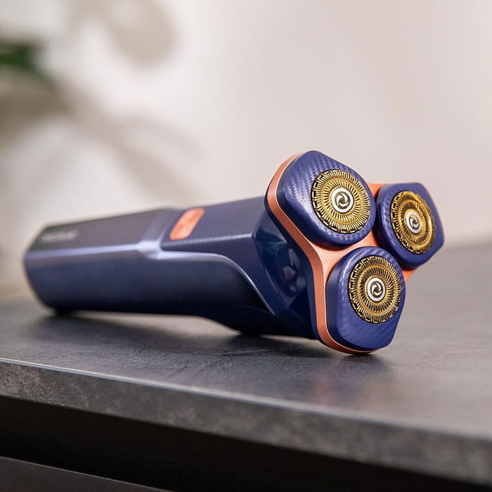 Cecotec Afeitadora Eléctrica PrecisionCare Aluminium LED, titanio, 2 velocidades, 2h batería