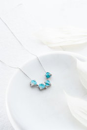 Heliophilia Silver Collar NRZ999051 de Plata de Ley 925 con Circon Turquesa, Colgante 1.6 cm