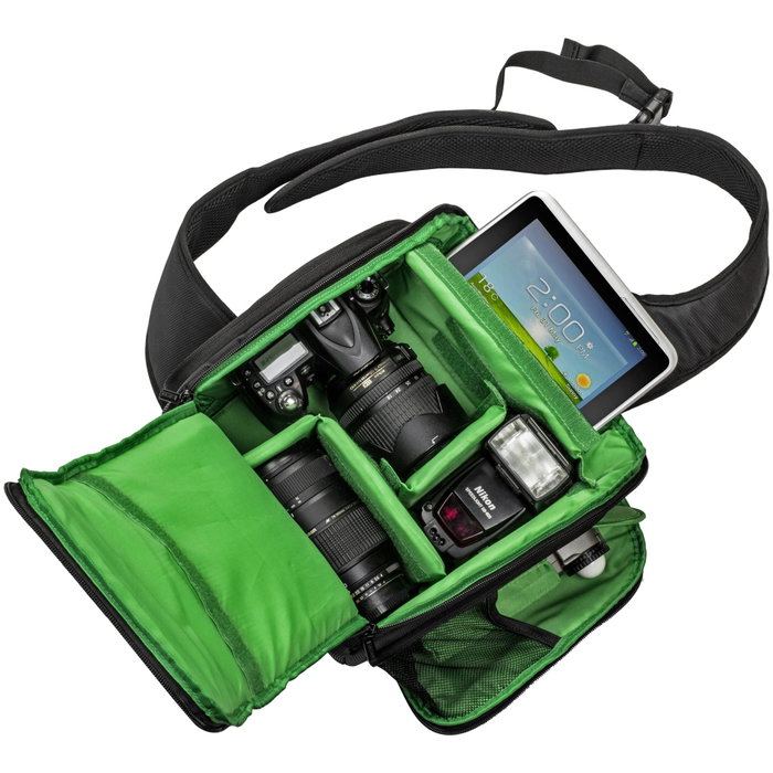 Rivacase 7470 DSLR Sling Bag Negro/Verde