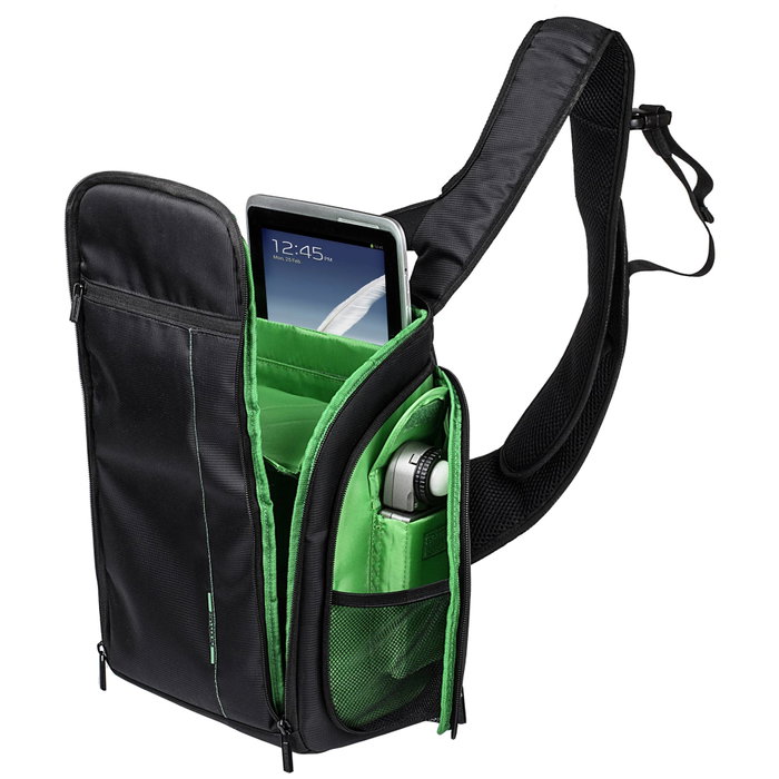 Rivacase 7470 DSLR Sling Bag Negro/Verde
