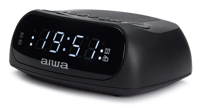 Aiwa CR-09J - Radio Despertador Digital con Pantalla LED, Doble Alarma AM/FM, Función Snooze, Pantalla Retroiluminada, Puerto USB-C y Batería de Respaldo, Negro