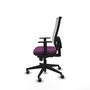 Silla de oficina Horna con mecanismo Sincro tapizada con Similpiel color Morado y malla color Blanco. Equipada con lumbar 1D, Brazos 1D y Ruedas 65 mm parqué