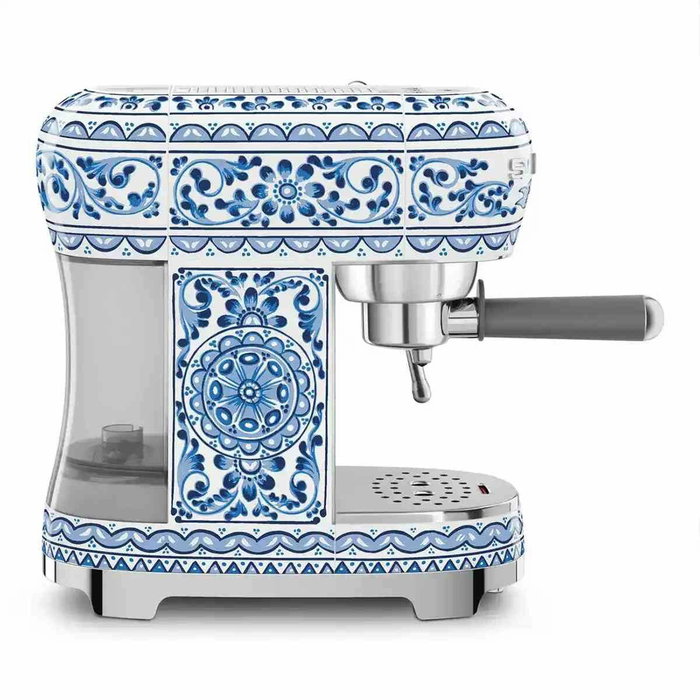 Smeg ECF02DGBEU Dolce & Gabbana Máquina de Café Espresso Semi-automática, 15 bar, Azul Mediterraneo Smeg ECF02DGBEU Dolce & Gabbana Máquina de Café Espresso Semi-automática, 15 bar, Azul Mediterraneo