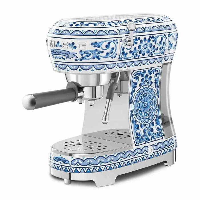 Smeg ECF02DGBEU Dolce & Gabbana Máquina de Café Espresso Semi-automática, 15 bar, Azul Mediterraneo Smeg ECF02DGBEU Dolce & Gabbana Máquina de Café Espresso Semi-automática, 15 bar, Azul Mediterraneo