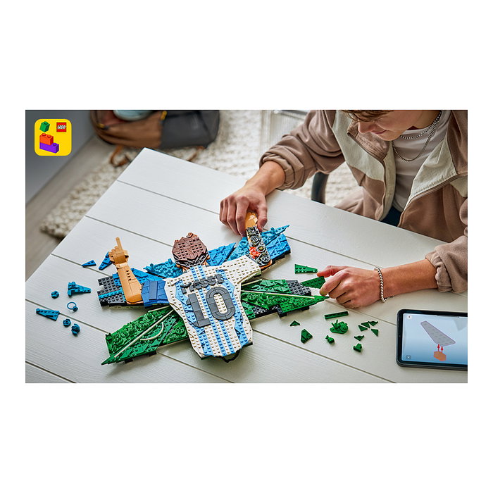LEGO Lionel Messi: Celebración 43018