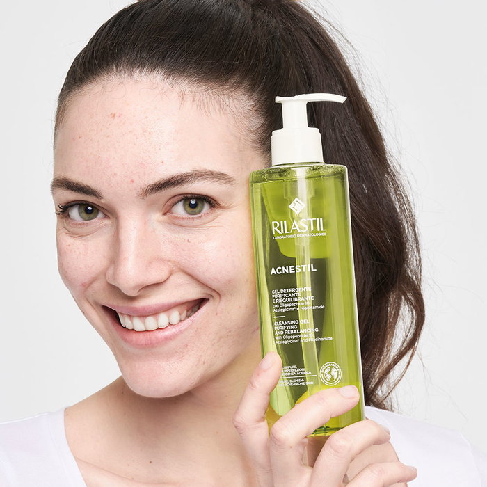 Rilastil ACNESTIL Gel Limpiador Purificante 400 ml Piel Mixta y Grasa