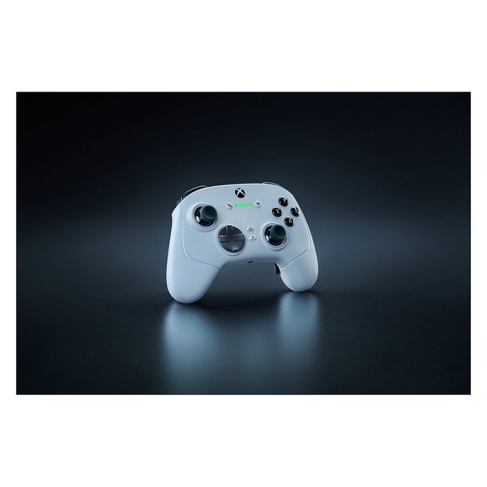 Razer Wolverine V3 Pro Negro USB Gamepad Analógico para PC, Xbox Series S, Xbox Series X