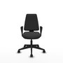 Silla de oficina Elche con mecanismo Asincro tapizada con Similpiel color Gris oscuro. Equipada con Base piramidal negra, Brazos fijos y Ruedas 65mm nailon