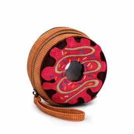 Oh My Pop Monedero Ring Popnut Rosa Dimensiones: 10 x 10 x 6 cm Capacidad: 0.60 L Material: PVC