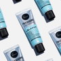 Suntique Protector Solar Manos I'm 4 Seasons SPF35 50 ml - Crema hidratante con Niacinamida y Adenosina, sin marcas blancas, para todas las estaciones