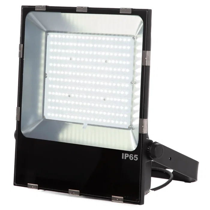 Lumileds Proyector LED Slimline 200W 34000 Lm 4200K SMD3030 IP65 Regulable 100.000H para Exteriores, Muelles, Fábricas