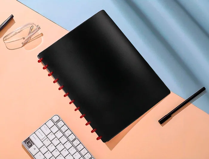 Liderpapel Carpeta Din A4 con 20 Fundas Intercambiables Negra