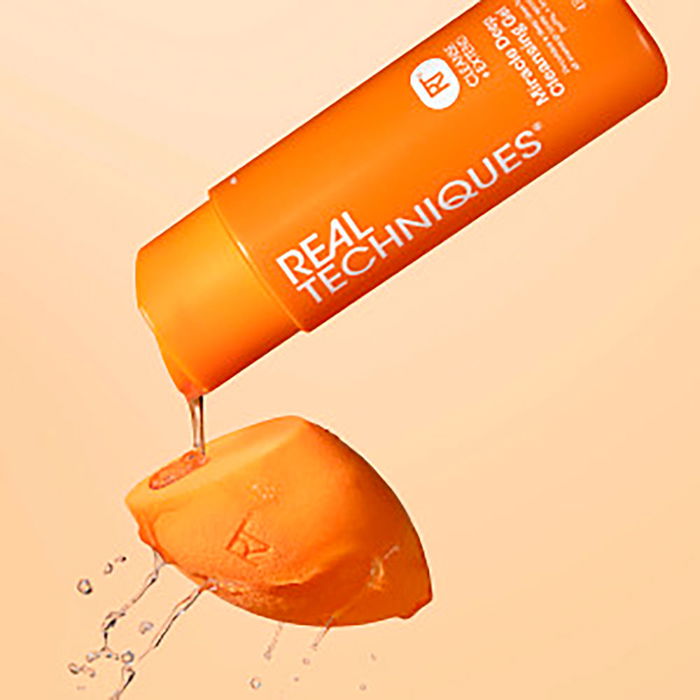 Real Techniques Gel Limpiador Miracle Deep Cleansing para Brochas y Esponjas 118 ml