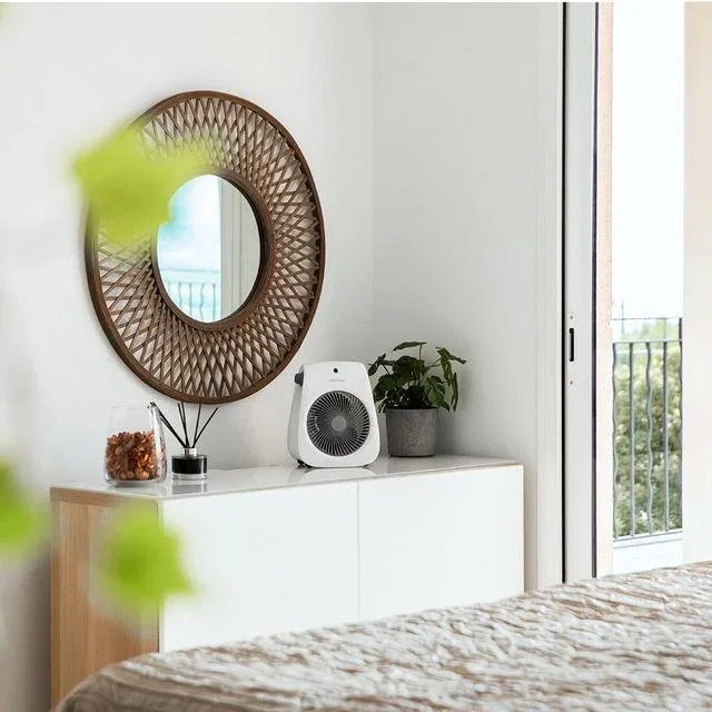 Cecotec Calefactor Eléctrico 08259 Termoventilador 2000W con 2 Niveles de Potencia, Termostato, Calefacción para Interiores de hasta 20m², Color Blanco