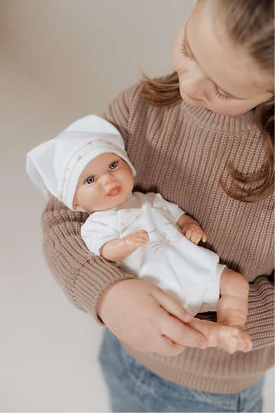 Muñecas Arias Muñeca Reborn Mabel Rosa 35 cm con Saco y Portabebé - Juguete para Niñas