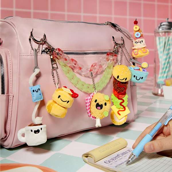 MGA Bola Sorpresa Miniverse - Mini Plush