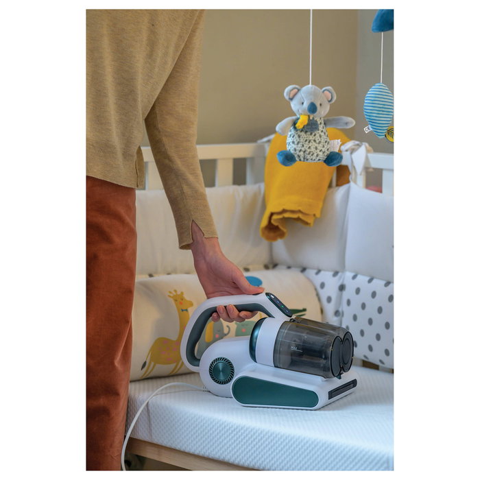 Hoover HMC510UV011 Aspirador para Colchones Sin Bolsa, con Filtro Ciclónico/Espuma y Control Electrónico, 0.6L, 5m Cable, 2.22kg, Blanco Salvia, Garantía 2 Años